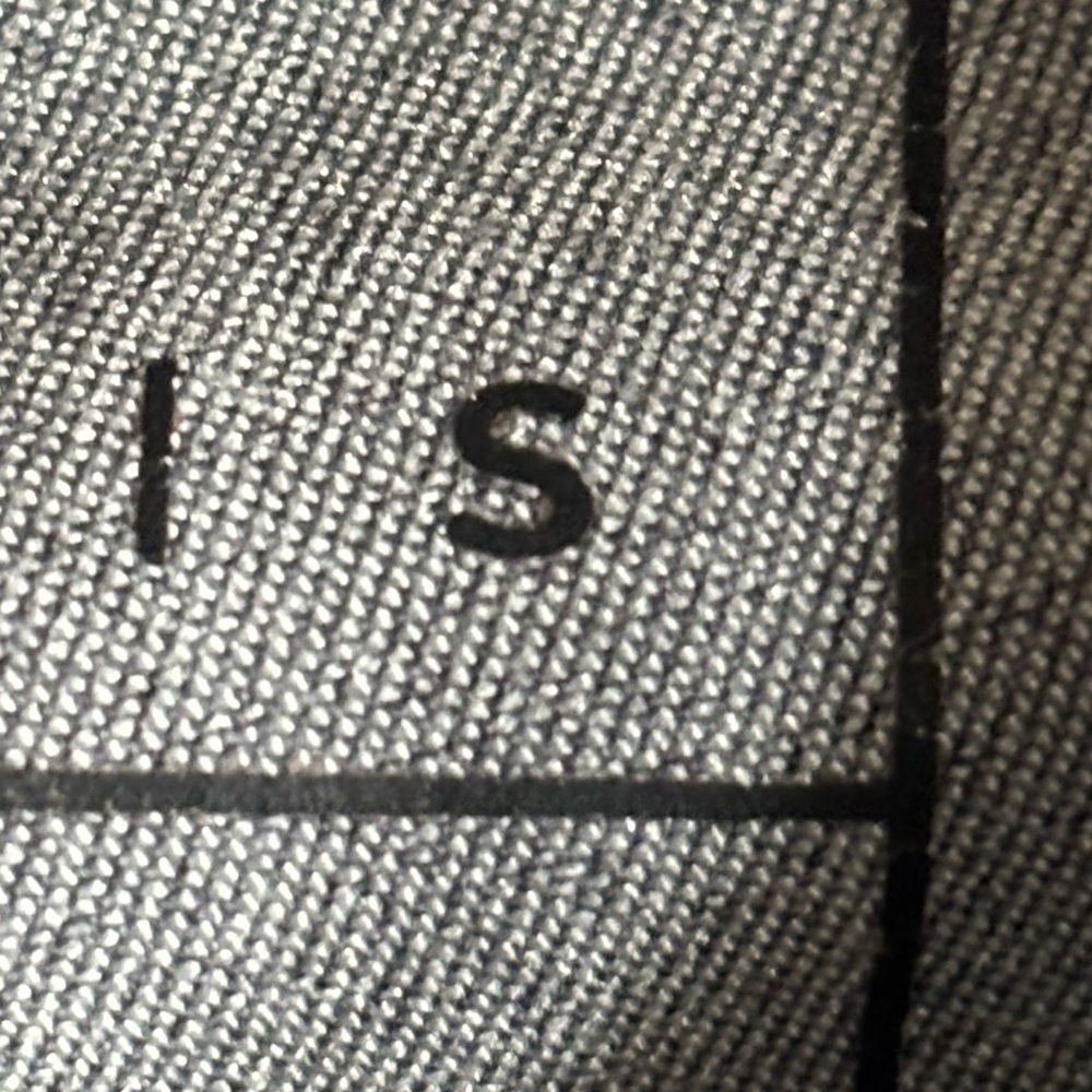 Figs Gray Sweatpants with Elastic Waistband and Tapered Ankles - Picture 5 of 5